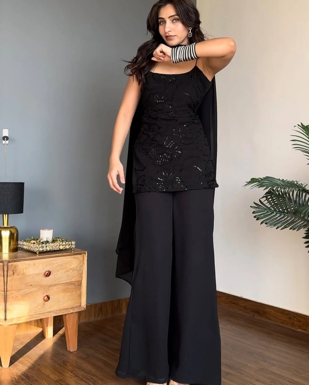 90s Style Iconic Black Kurti Set